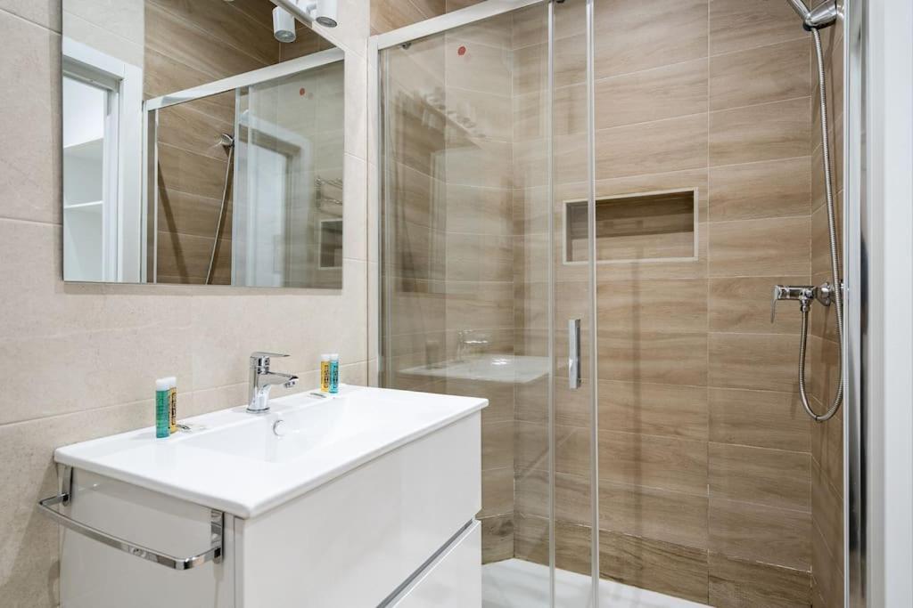 Apartamento Acogedor Y Comodo Guad-C Madrid Exteriör bild